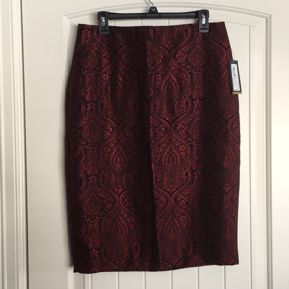 Black and Red Skirt NWT